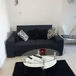 Lejlighed A&a *
