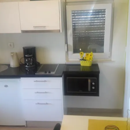 A&a Apartment