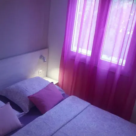 A&a Apartment