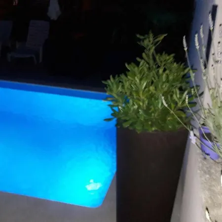 A&a Apartment *