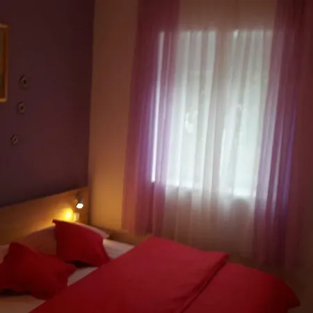 Apartment A&a *
