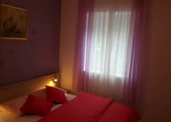 Apartment A&a *